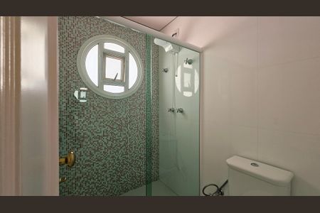 Casa de condomínio à venda com 641m², 3 quartos e 6 vagasBanheiro da Suíte 2