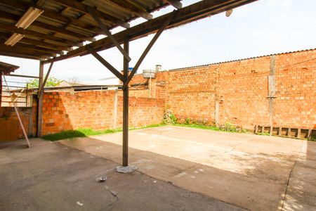 Casa à venda com 80m², 3 quartos e 2 vagasÁrea externa