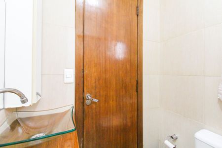 Casa à venda com 80m², 3 quartos e 2 vagasBanheiro