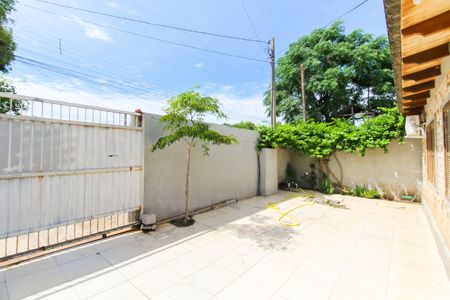 Casa à venda com 80m², 3 quartos e 2 vagasÁrea externa