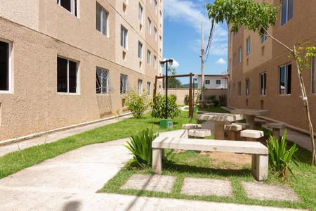 Apartamento para alugar com 45m², 2 quartos e 1 vagaÁrea comum