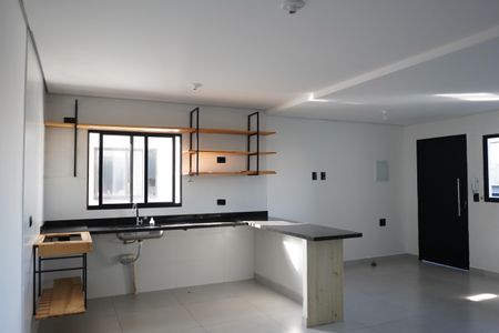 Cozinha de apartamento para alugar com 2 quartos, 115m² em Água Rasa, São Paulo