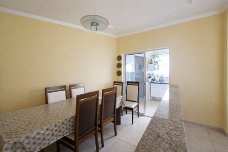 Sala de casa à venda com 3 quartos, 113m² em Jaguaribe, Osasco