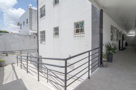 Apartamento à venda com 90m², 3 quartos e 3 vagasEntrada