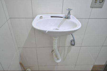 Casa para alugar com 300m², 2 quartos e 4 vagasBanheiro do Quarto Suíte