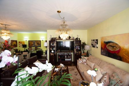 sala de estar de apartamento à venda com 3 quartos, 151m² em Jardim Paulista, São Paulo