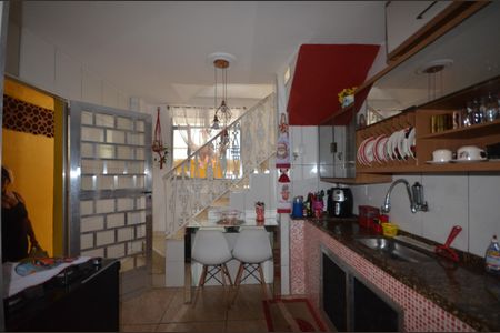 Casa para alugar com 60m², 1 quarto e 1 vagaCozinha