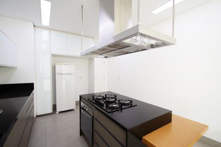 Apartamento para alugar com 157m², 2 quartos e 1 vagaCozinha