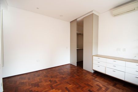 Apartamento para alugar com 157m², 2 quartos e 1 vagaSuite 2