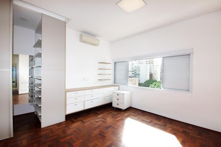 Apartamento para alugar com 157m², 2 quartos e 1 vagaSuite 2