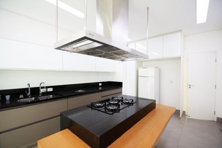 Apartamento para alugar com 157m², 2 quartos e 1 vagaCozinha