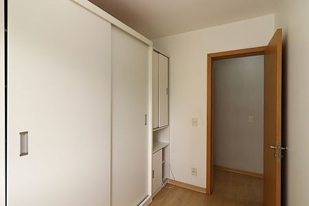 Apartamento à venda com 68m², 3 quartos e 1 vagaQuarto 2