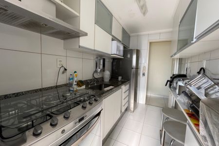 Apartamento à venda com 283m², 2 quartos e 3 vagas Apartamento à venda com 283m², 2 quartos e 3 vagasCozinha