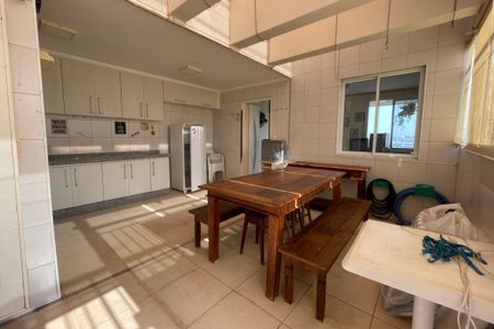 Apartamento à venda com 283m², 2 quartos e 3 vagas Apartamento à venda com 283m², 2 quartos e 3 vagasÁrea comum
