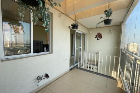 Varanda Sala 2 de apartamento à venda com 2 quartos, 283m² em Santana, São Paulo