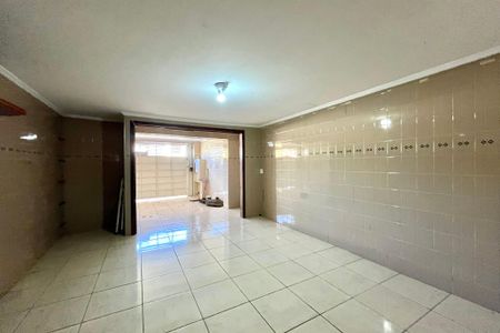 Casa à venda com 280m², 4 quartos e 3 vagas Casa à venda com 280m², 4 quartos e 3 vagasGaragem