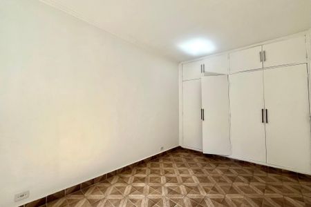 Casa à venda com 280m², 4 quartos e 3 vagas Casa à venda com 280m², 4 quartos e 3 vagasQuarto 3