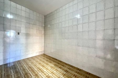 Casa à venda com 280m², 4 quartos e 3 vagas Casa à venda com 280m², 4 quartos e 3 vagasQuarto de Serviço