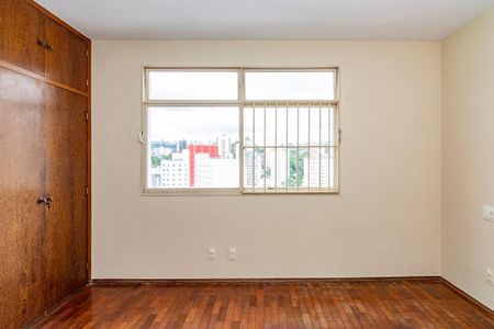 Apartamento para alugar com 100m², 3 quartos e 2 vagasSuíte