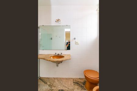 Apartamento para alugar com 100m², 3 quartos e 2 vagasBanheiro da Suíte