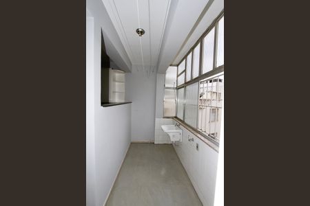 Apartamento à venda com 87m², 2 quartos e 1 vagaÁrea de Serviço