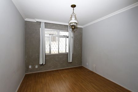 Apartamento à venda com 87m², 2 quartos e 1 vagaSala