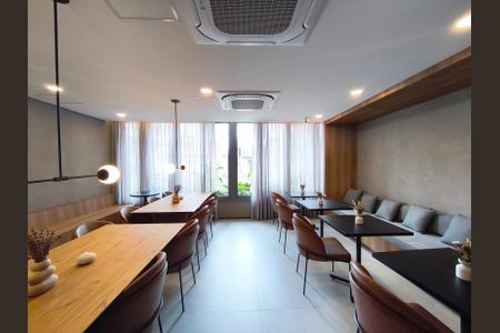 Apartamento à venda com 119m², 3 quartos e 2 vagas Apartamento à venda com 119m², 3 quartos e 2 vagasSalão de Festas