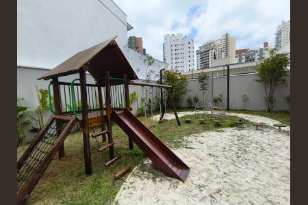 Apartamento à venda com 119m², 3 quartos e 2 vagas Apartamento à venda com 119m², 3 quartos e 2 vagasPlayground