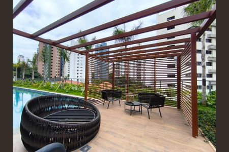 Apartamento à venda com 119m², 3 quartos e 2 vagas Apartamento à venda com 119m², 3 quartos e 2 vagasPiscina