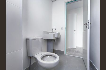 Apartamento à venda com 119m², 3 quartos e 2 vagas Apartamento à venda com 119m², 3 quartos e 2 vagasBanheiro da Suíte 3