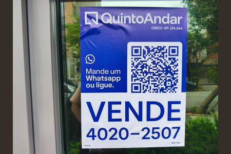 Apartamento à venda com 119m², 3 quartos e 2 vagas Apartamento à venda com 119m², 3 quartos e 2 vagasPlaquinha
