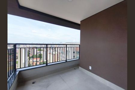 Apartamento à venda com 119m², 3 quartos e 2 vagas Apartamento à venda com 119m², 3 quartos e 2 vagasVaranda da Suíte 2