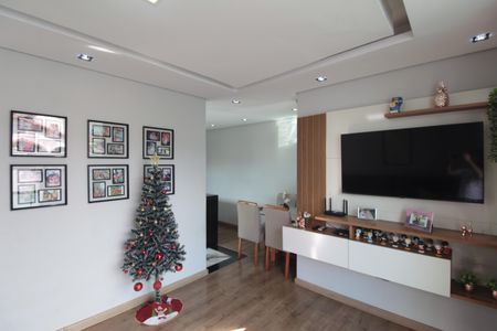 Sala de casa para alugar com 3 quartos, 180m² em Serrano, Belo Horizonte