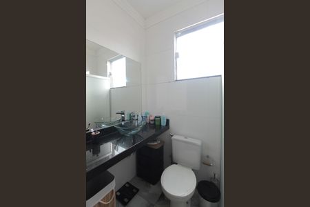 Casa para alugar com 180m², 3 quartos e 7 vagasBanheiro da Suite