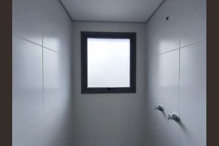 Apartamento à venda com 78m², 2 quartos e 1 vaga Apartamento à venda com 78m², 2 quartos e 1 vagaBanheiro da Suíte 1