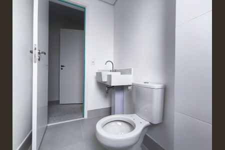 Apartamento à venda com 78m², 2 quartos e 1 vaga Apartamento à venda com 78m², 2 quartos e 1 vagaBanheiro da Suíte 2