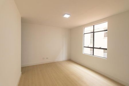Sala de apartamento para alugar com 3 quartos, 54m² em Fazendinha, Curitiba