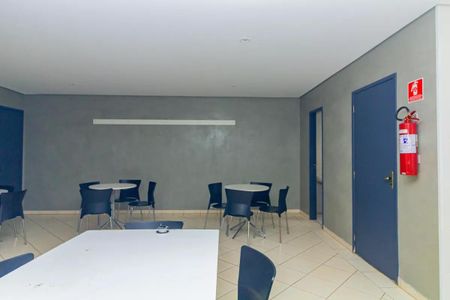 Apartamento para alugar com 49m², 2 quartos e 1 vaga Apartamento para alugar com 49m², 2 quartos e 1 vagaSalão de Festas