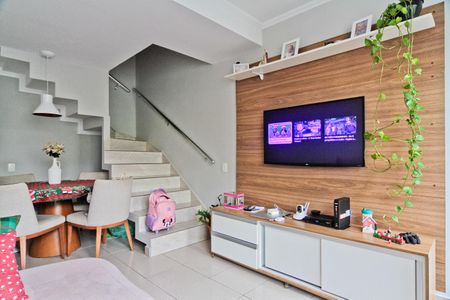 Sala de casa de condomínio para alugar com 2 quartos, 70m² em Jardim Felicidade (zona Oeste), São Paulo