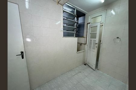 Apartamento à venda com 66m², 2 quartos e 1 vagaÁrea de Serviço