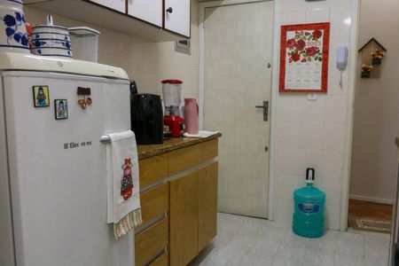 Apartamento à venda com 66m², 2 quartos e 1 vagaCozinha