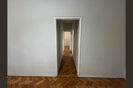 Apartamento à venda com 66m², 2 quartos e 1 vagaCorredor