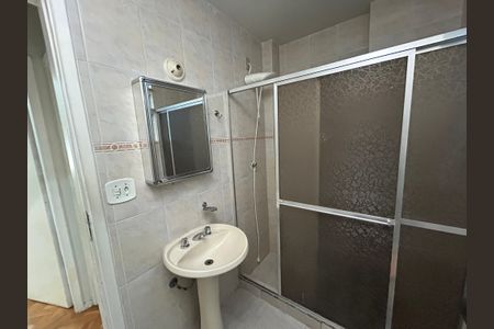 Apartamento à venda com 66m², 2 quartos e 1 vagaBanheiro