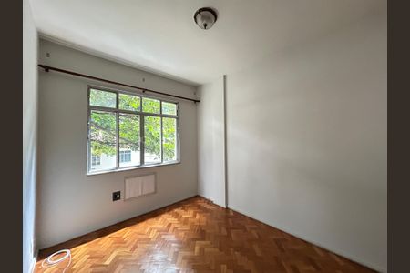 Apartamento à venda com 66m², 2 quartos e 1 vagaQuarto 2
