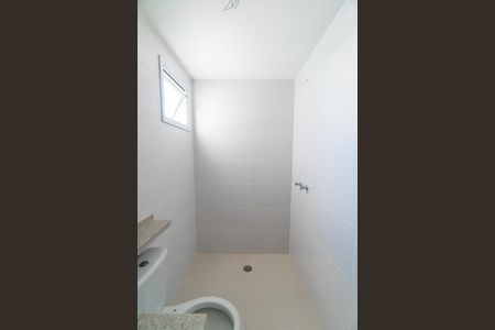 Apartamento para alugar com 65m², 2 quartos e 2 vagasBanheiro da Suíte Detalhe