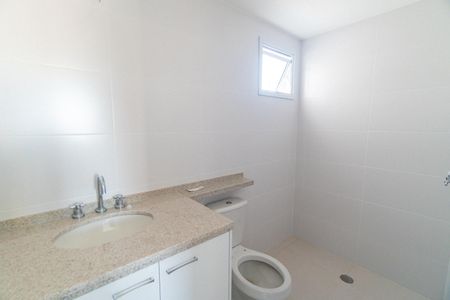 Apartamento para alugar com 65m², 2 quartos e 2 vagasBanheiro da Suíte