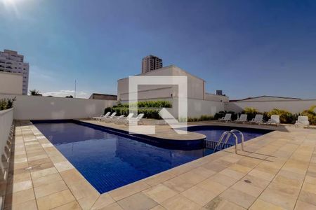 Apartamento para alugar com 65m², 2 quartos e 2 vagasÁrea comum - Piscina