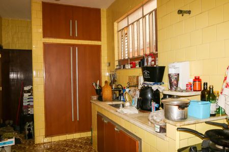 Casa à venda com 103m², 4 quartos e 1 vagaCozinha