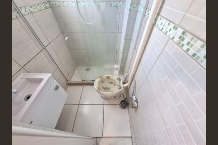 Banheiro de apartamento para alugar com 1 quarto, 14m² em Glória, Rio de Janeiro