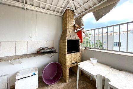 Apartamento à venda com 121m², 3 quartos e 2 vagasChurrasqueira